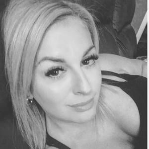 Meet your Posher, Roxane